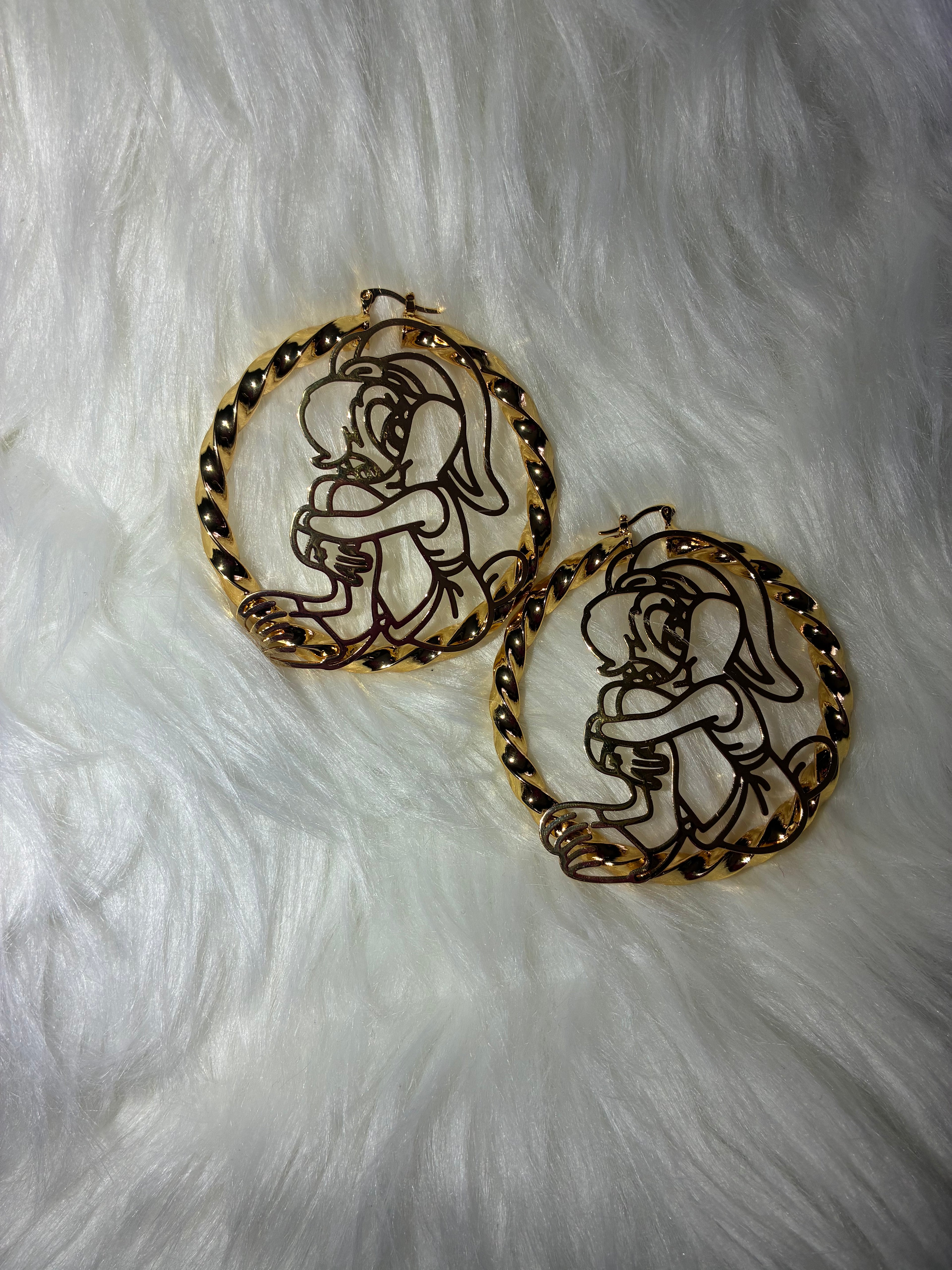 LOLA BUNNY HOOPS