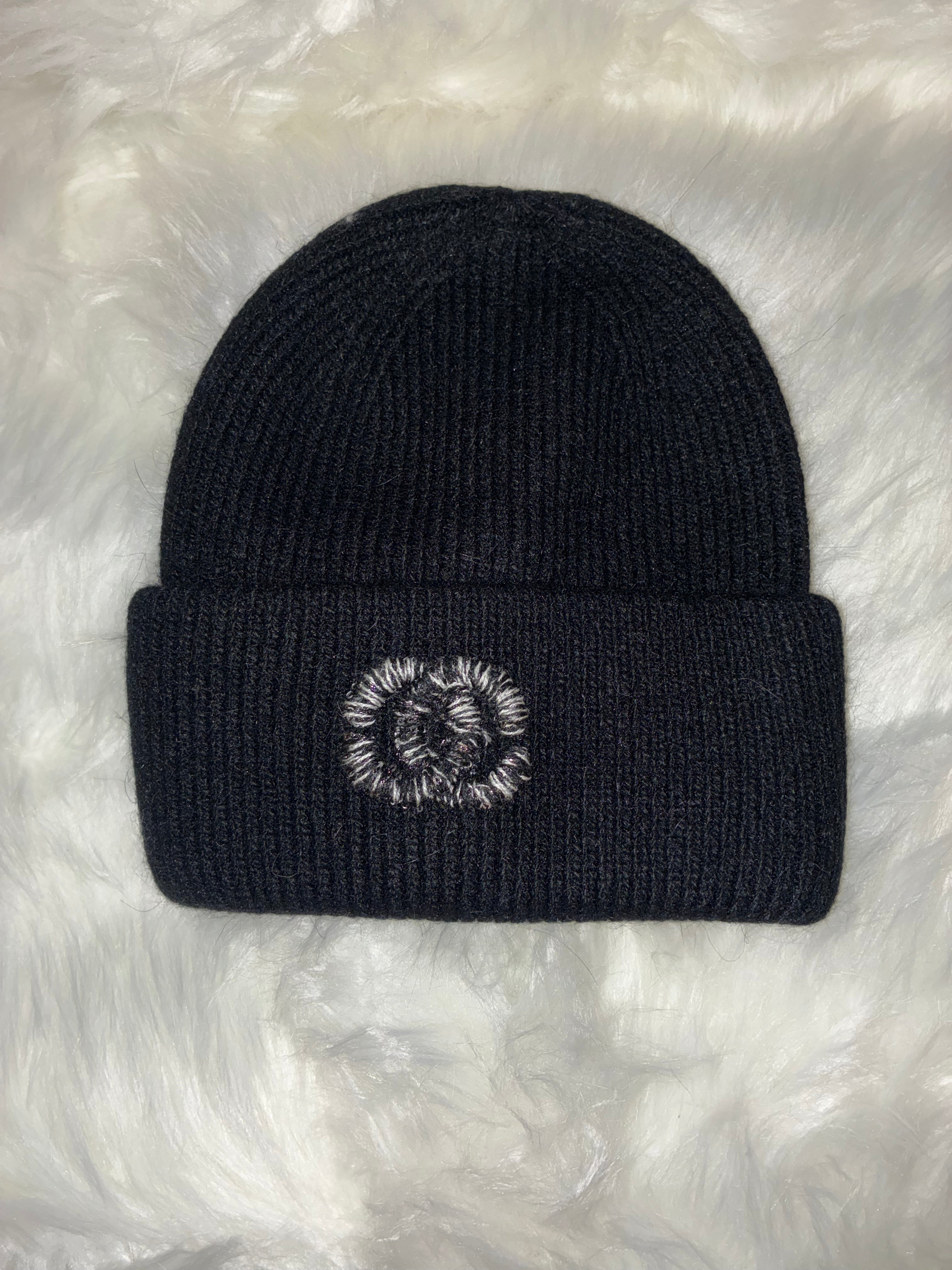 BLACK CC BEANIE