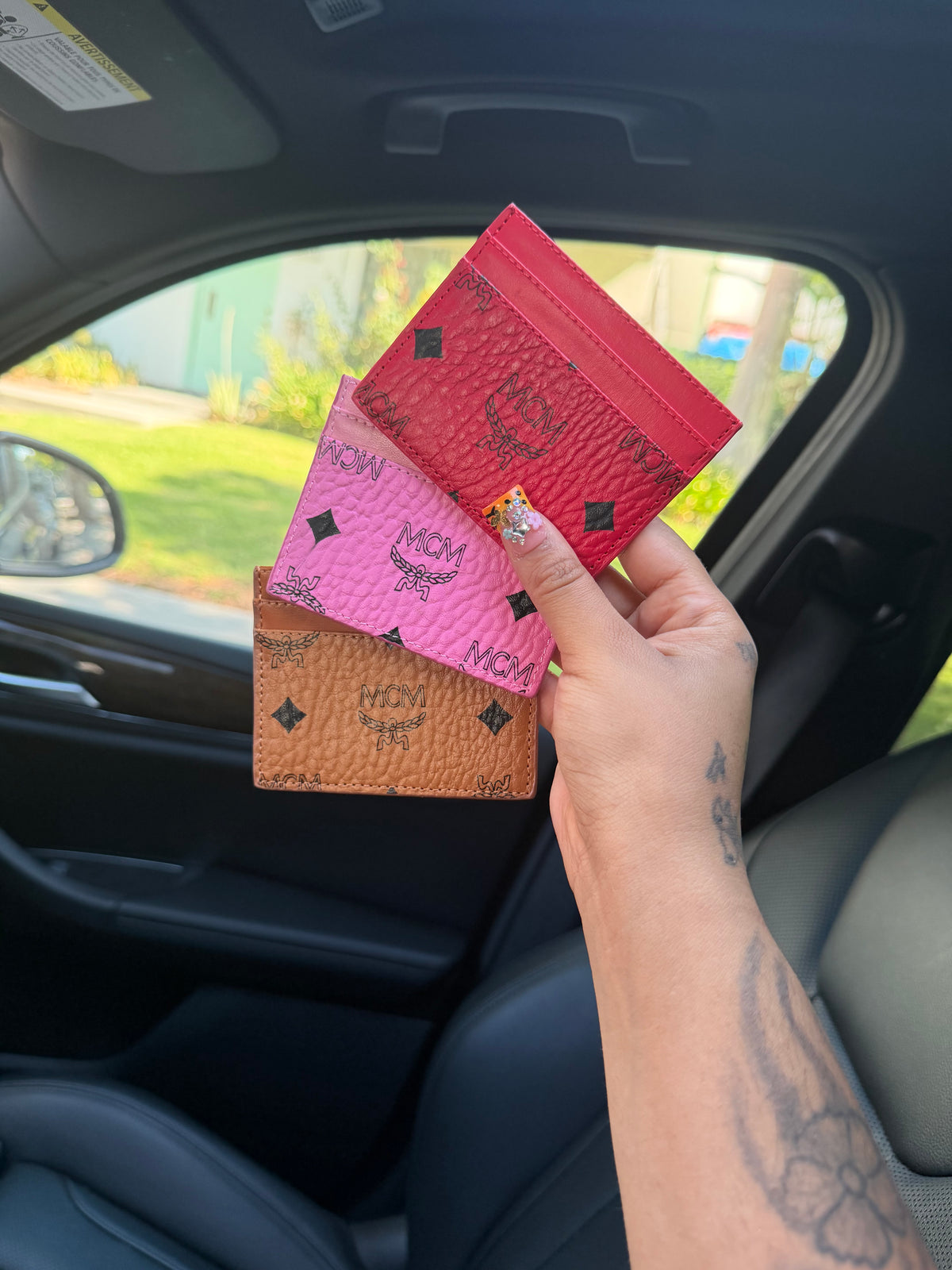 MCM CARDHOLDER