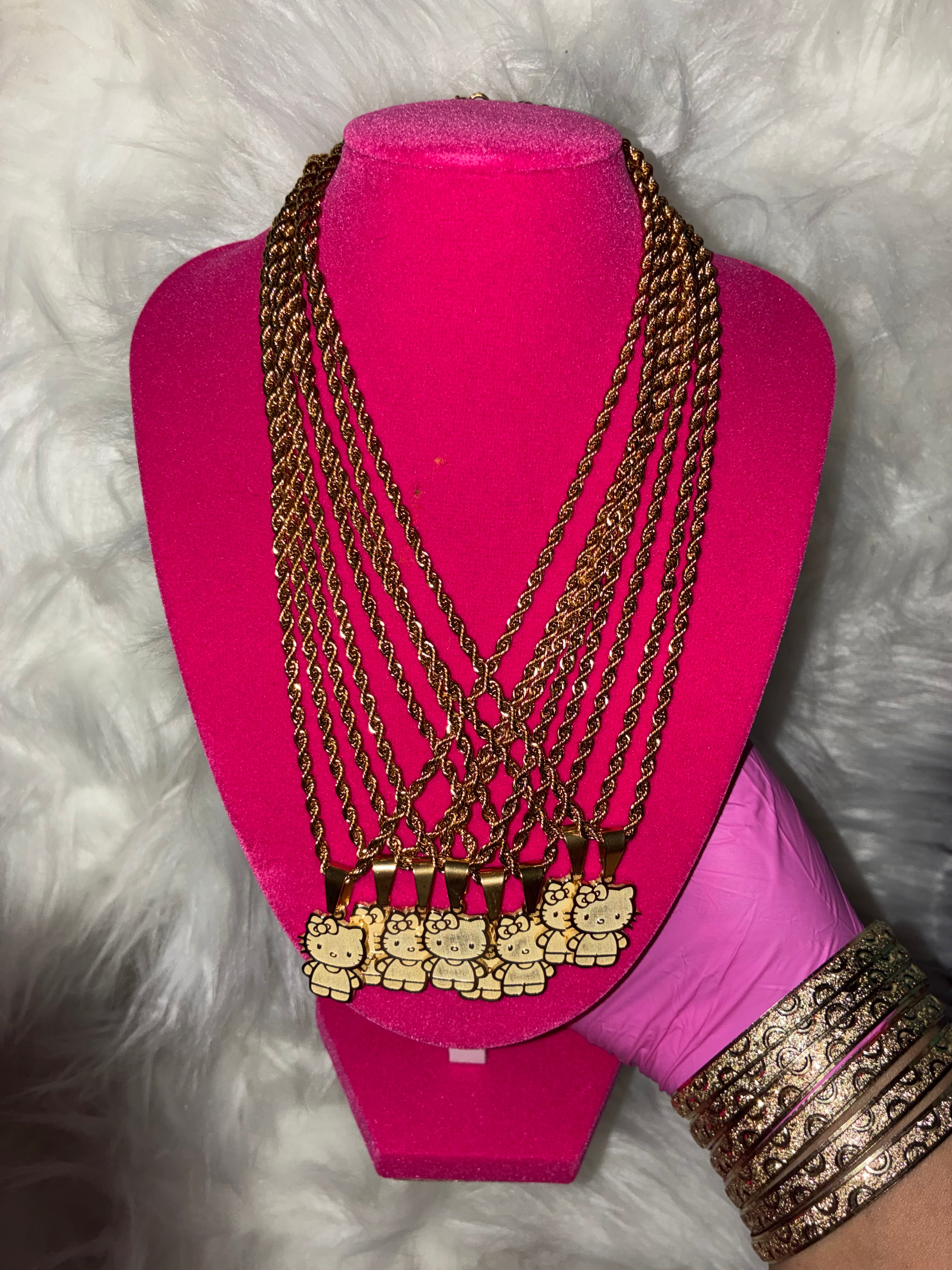 HK NECKLACE