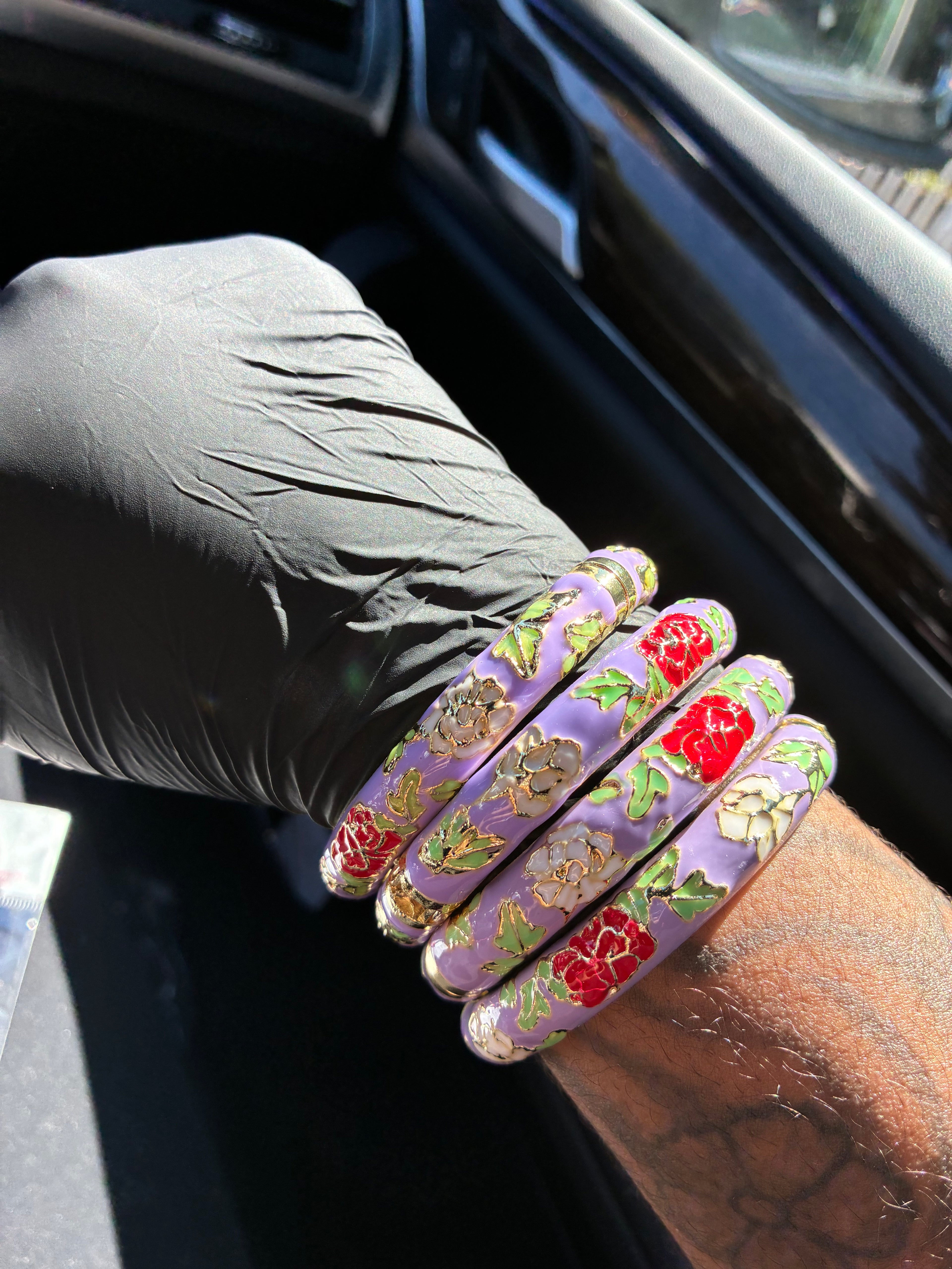 LAVENDER FLOWER BANGLE