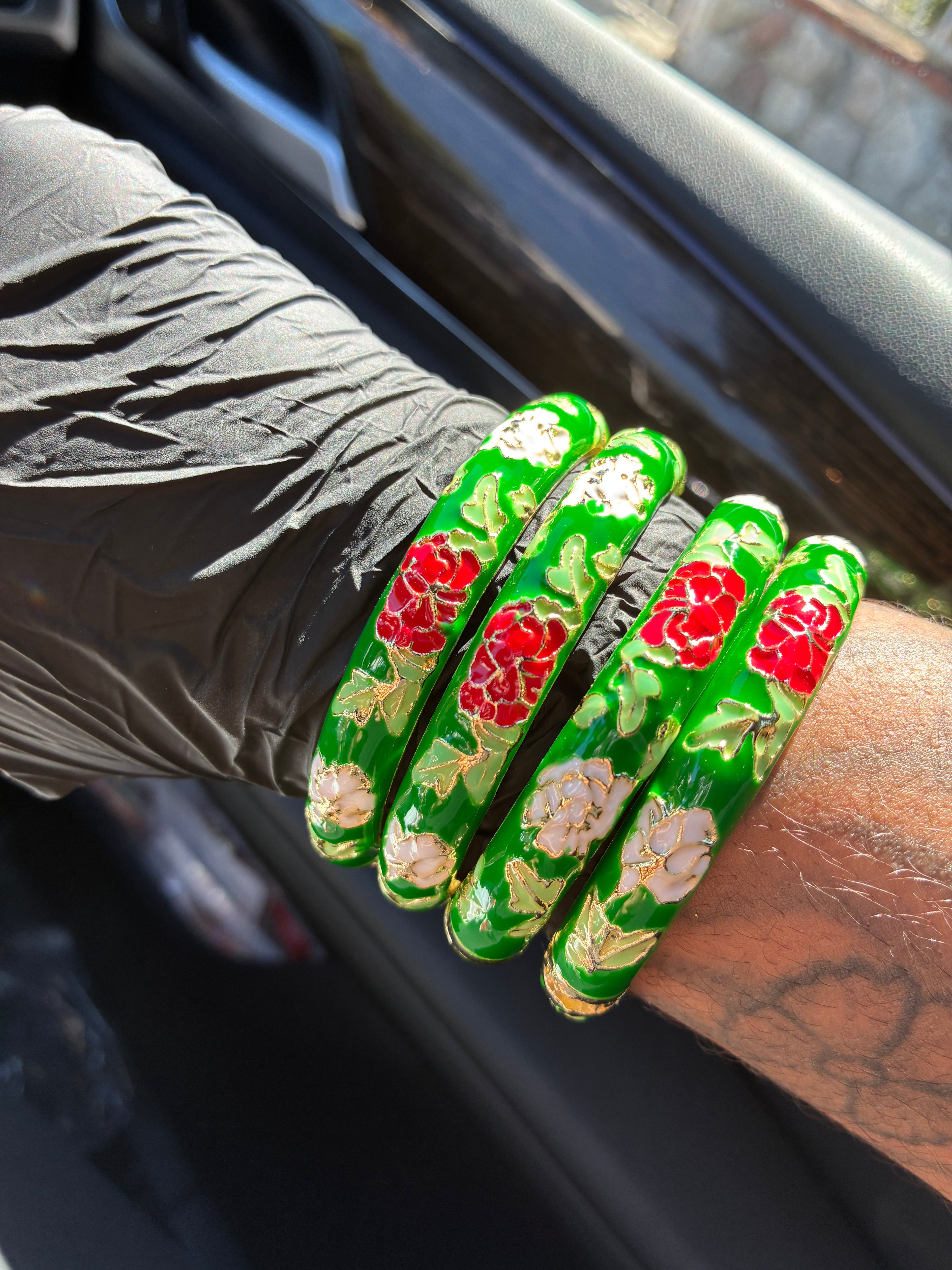 GREEN FLOWER BANGLE