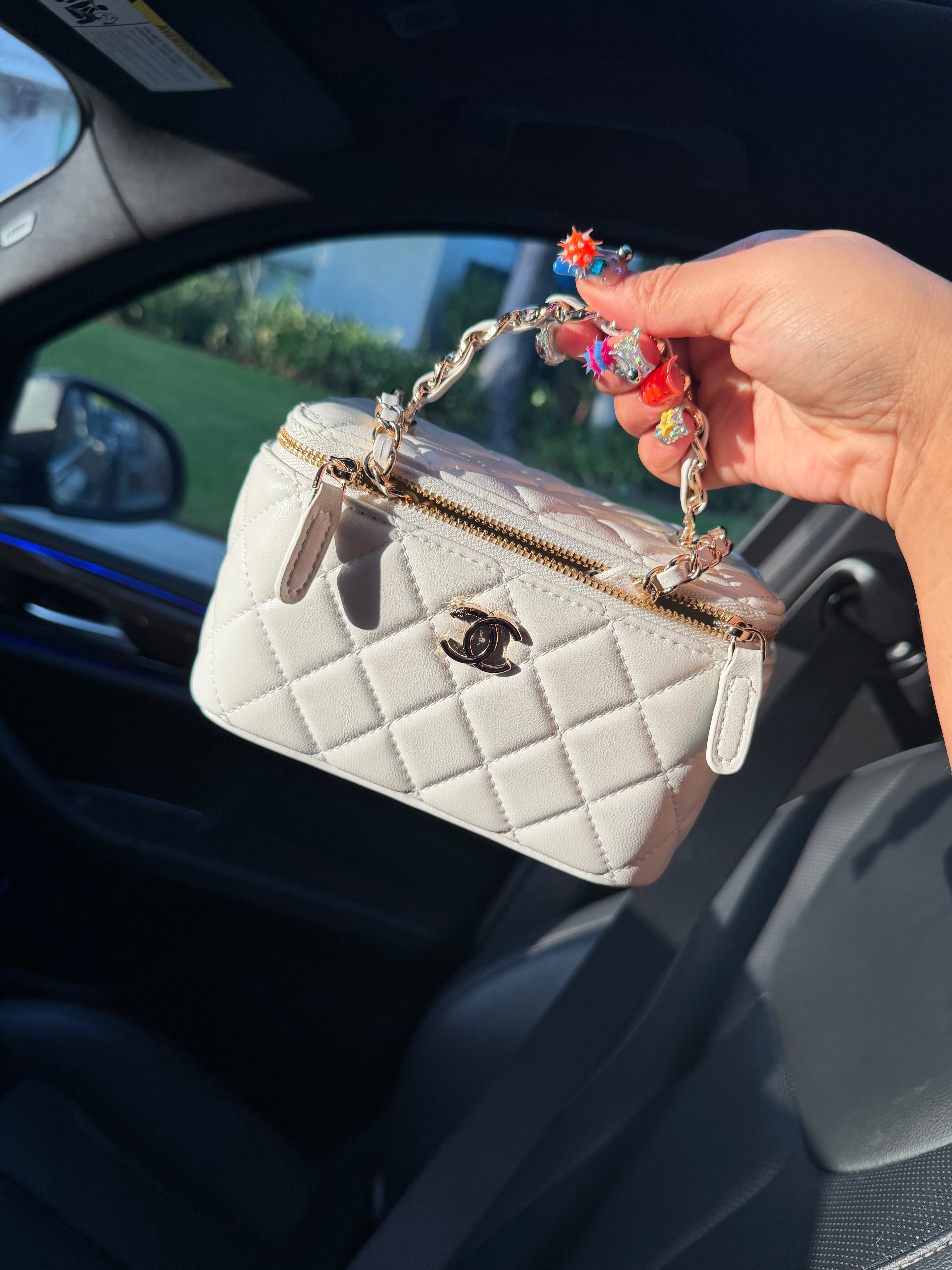 WHITE CC BAG