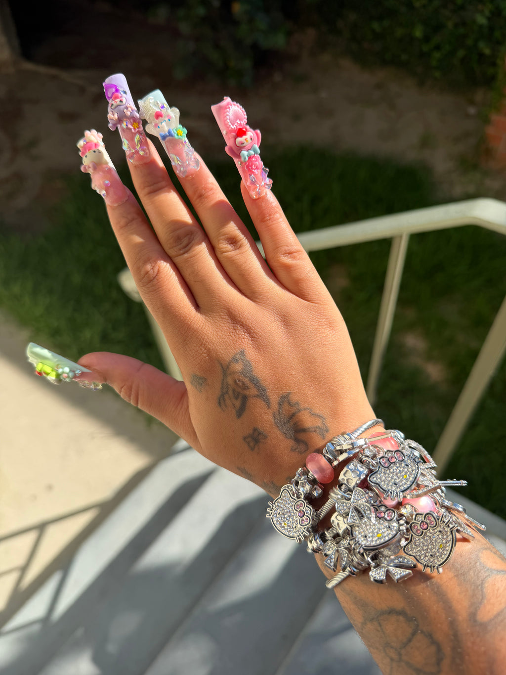 HK CHARM BRACELET