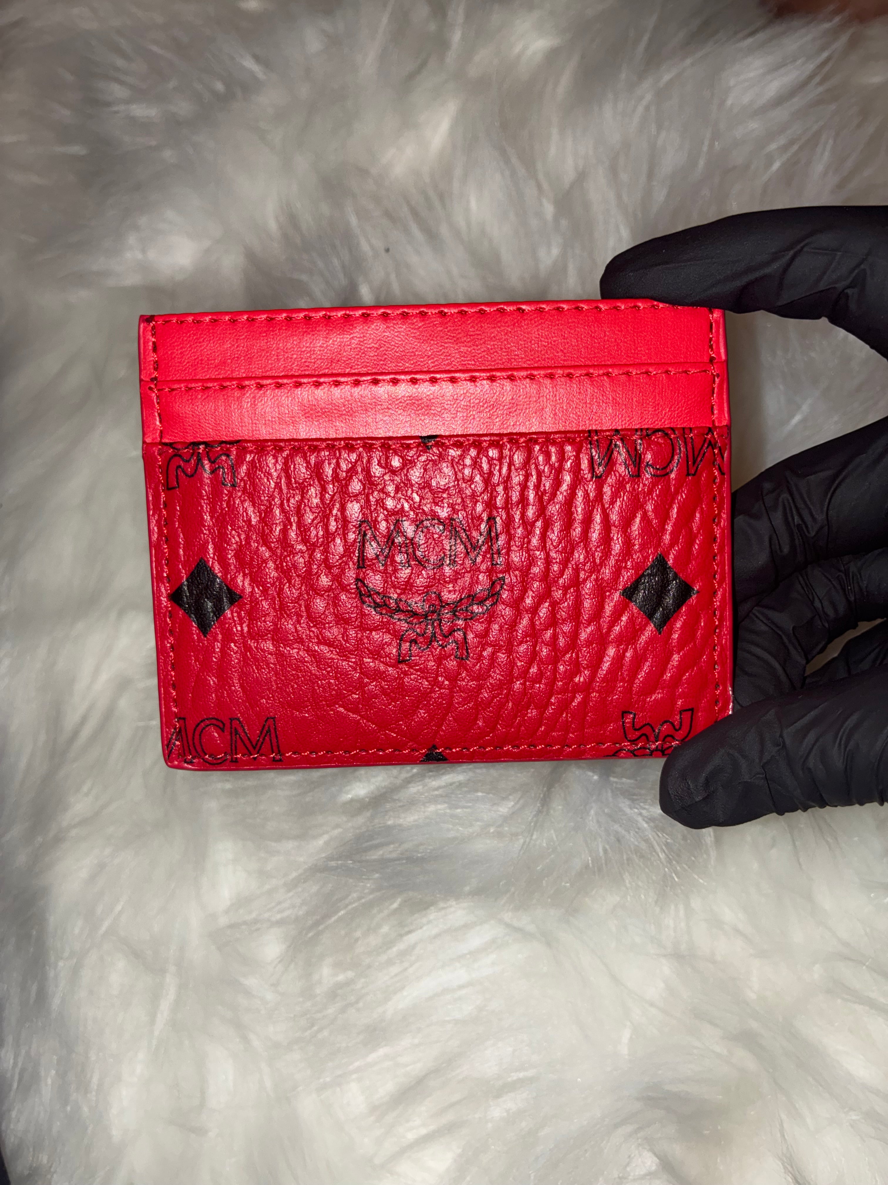 MCM CARDHOLDER